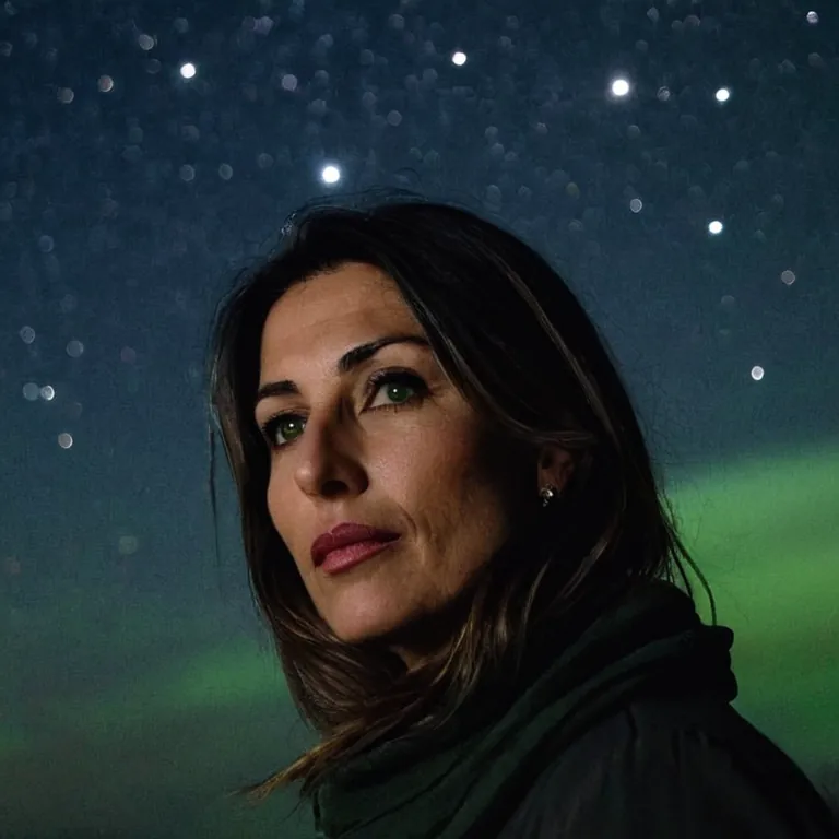 Sono tornata a casa dopo una notte trascorsa osservando le stelle da un'altura sopra Cortina d’Ampezzo, con il freddo ch